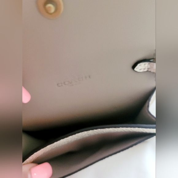 Coach Gold Crossbody Bag NWOT - Picture 9 of 16